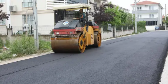 Arifiye Belediyesi Asfalt Çalışmalarını Tüm Hızıyla Sürdürüyor…