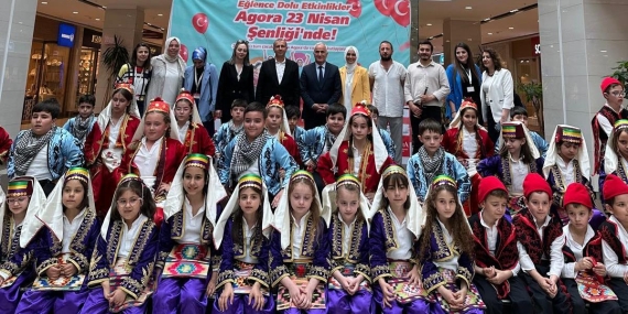 Özel Açılım Okulları’ndan Sanat, Bilim ve Kültür Şöleni: Agora AVM’de sergiyle açıldı!