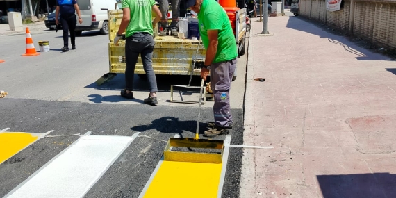 Kaynarca’nın yolları Büyükşehir’in dokunuşuyla daha güvenli ve güzel