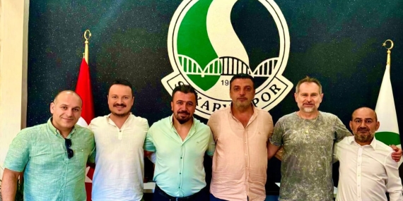 Tuzla Sakaryalılar Derneği’nden Sakaryaspor Başkanı’na ziyaret