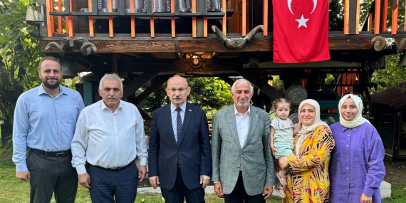 Vali Karadeniz ve Milletvekili İnci, Yunus Özçelik’in Meşeli Mahallesi’ndeki çiftlik evinde ağırlandı