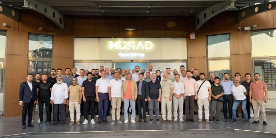 MÜSİAD Sakarya’da “Krizler Yüzyılında İşadamı Olmak” Konferansı