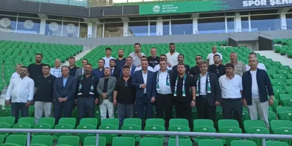 Sakaryaspor’da Yönetim İstifa Etti!