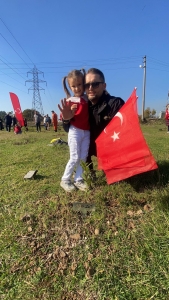 Asriad Sakarya 101. Yıla özel 101 adet Defne Fidanı Dikimi gerçekleştirdi.