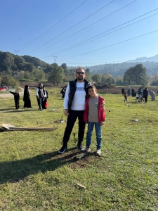 Asriad Sakarya 101. Yıla özel 101 adet Defne Fidanı Dikimi gerçekleştirdi.