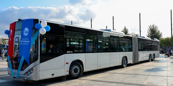 Başkan Alemdar ulaşımda yeni bir çalışmayı açıkladı:  Şehrin yeni metrobüsleri için süreç resmen başlıyor: 100 milyonluk yatırım…