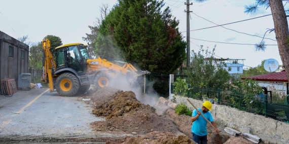 Kaynarca Uzakkışla’da altyapı projesinin yüzde ellisi tamamlandı