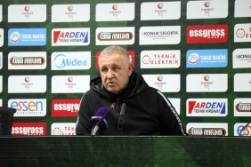 SAKARYASPOR - GENÇLERBİRLİĞİ MAÇININ ARDINDAN HÜSEYİN EROĞLU: "SAKARYASPOR GİBİ ZOR BİR DEPLASMANDA PUANLA DÖNDÜĞÜMÜZ İÇİN MUTLUYUM" MESUT BAKKAL: "POZİSYON VERMEDEN MAÇI BİTİRDİK DİYEBİLİRİM"