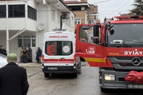 OCAKTA UNUTULAN YAĞ YANGINA SEBEP OLDU OCAKTA BIRAKILAN YAĞ EKİPLERİ HAREKETE GEÇİRDİ