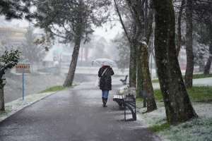 Kartpostal tadında bir gün: Beyaz rüya Sakarya’ya çok yakıştı